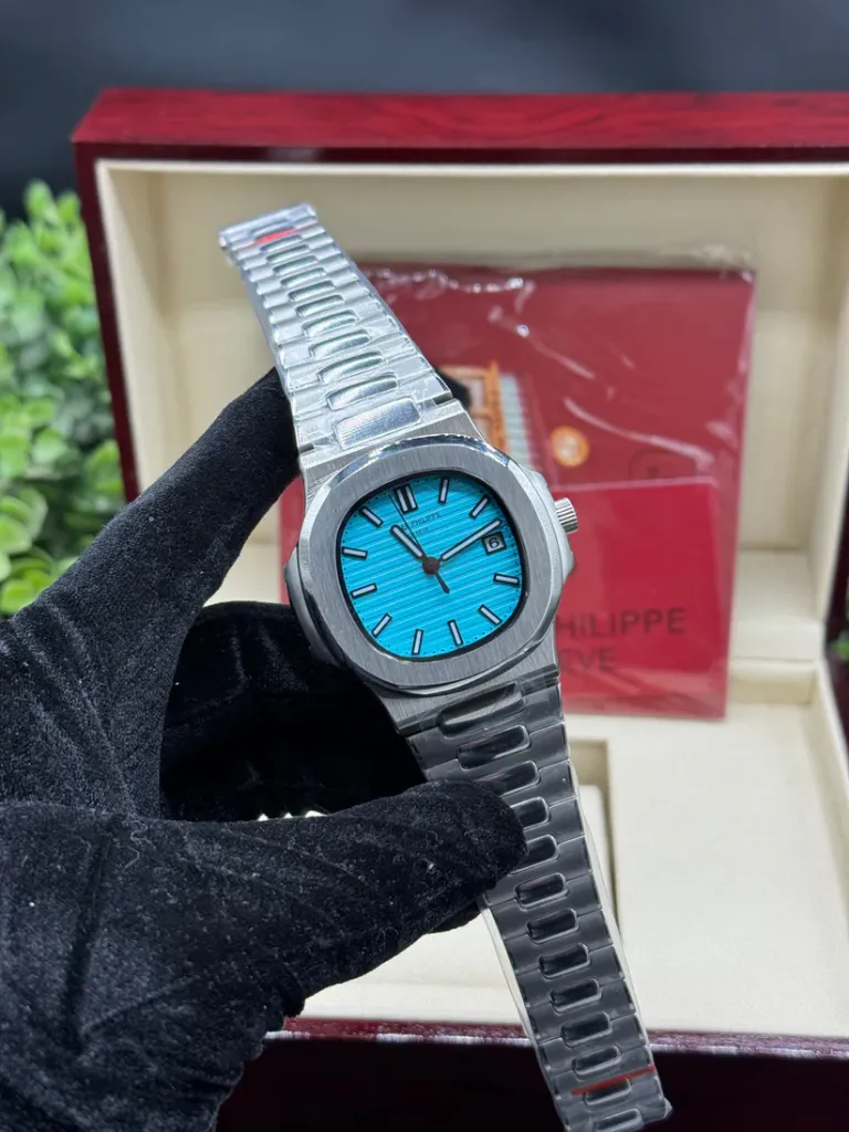 PATEK PHILIPPE NAUTILUS || SLIM
