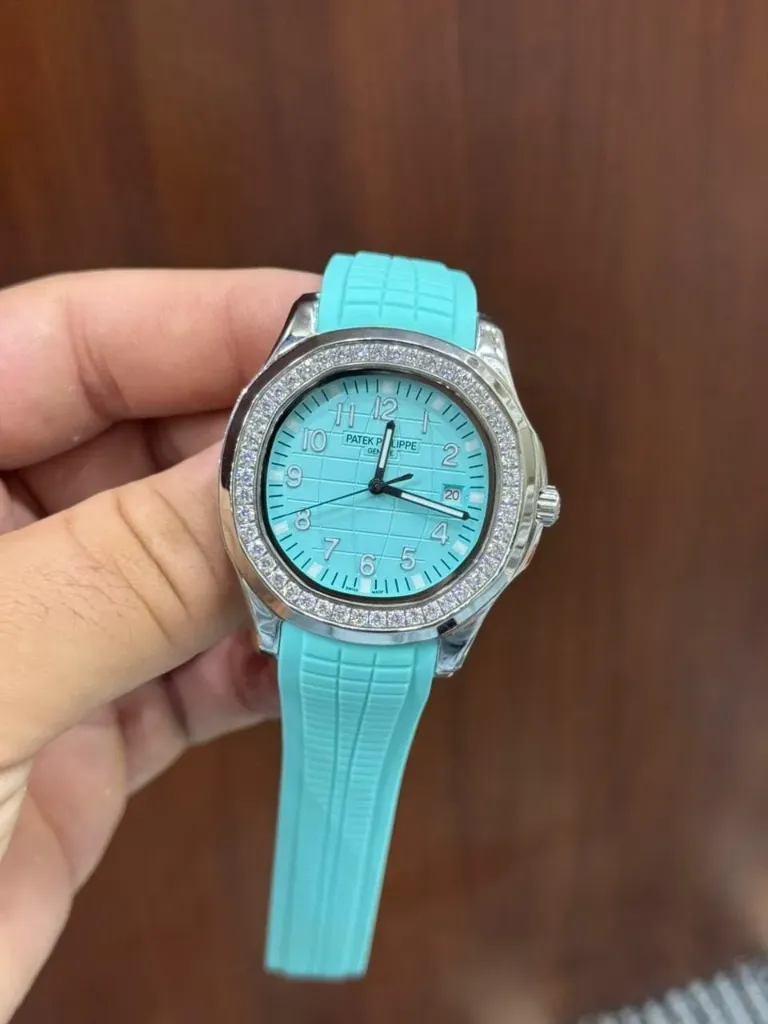 PATEK PHILIPPE AQUANAUT || TIFFANY