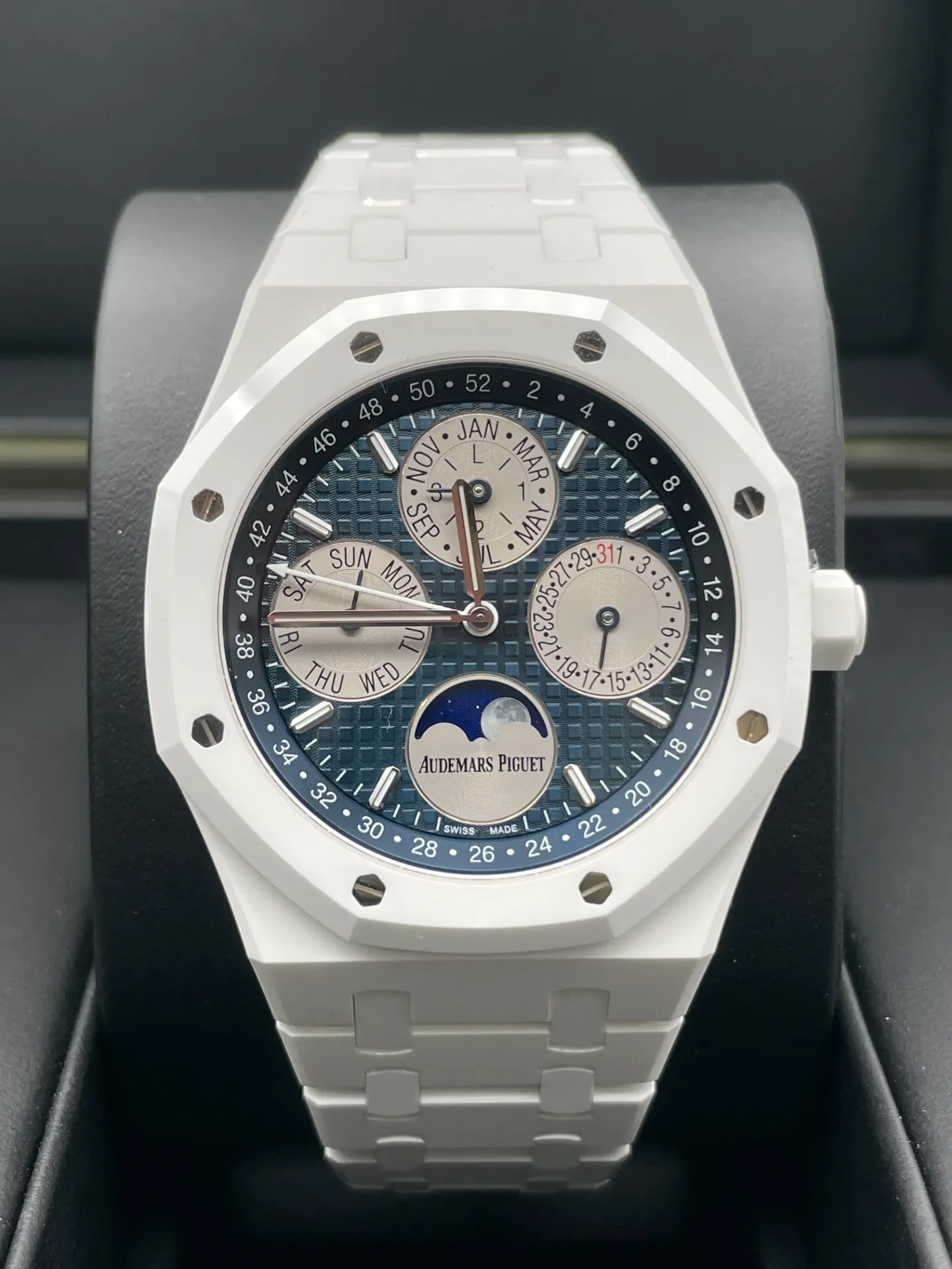 AUDEMARS PIGUET || PERPETUAL CALENDAR || 1:1 SWISS GRADE 