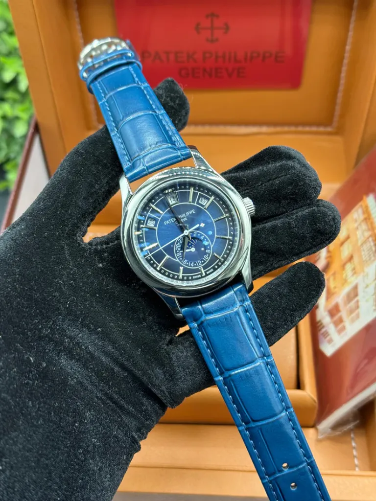 PATEK PHILIPPE COMPLICATION || 5205G-013